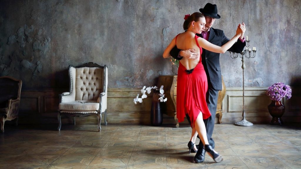 Tango is mesmerizing and sensual, enjoy the spectacle on an Argentina tour